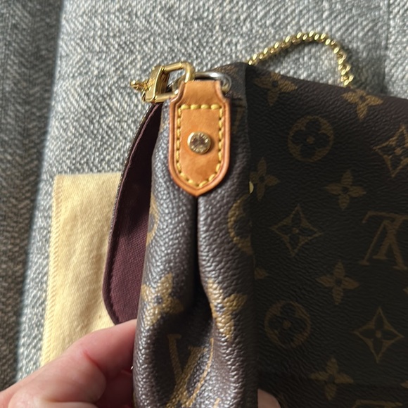 Louis Vuitton favorite MM - Picture 17 of 17
